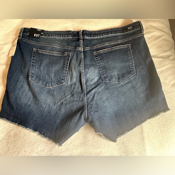 NWT KUT from the Kloth Women's Blue Denim Shorts Size 24W‎ 5” Inseam - Picture 5 of 9